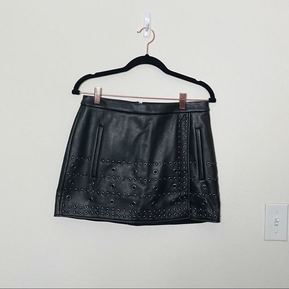 BCBGMaxAzria Dresses & Skirts - BCBGMaxAzria Faux Leather Black Miniskirt